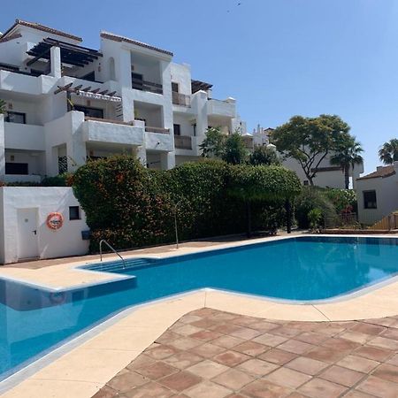 Quiet Family Apartment, 4 Pools, Close To The Beach And Golf, La Marina Alcaidesa 9 02 エクステリア 写真