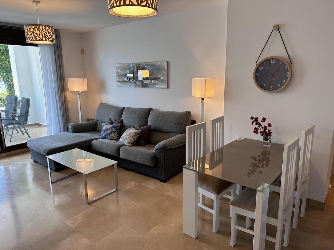 Quiet Family Apartment, 4 Pools, Close To The Beach And Golf, La Marina Alcaidesa 9 02 エクステリア 写真