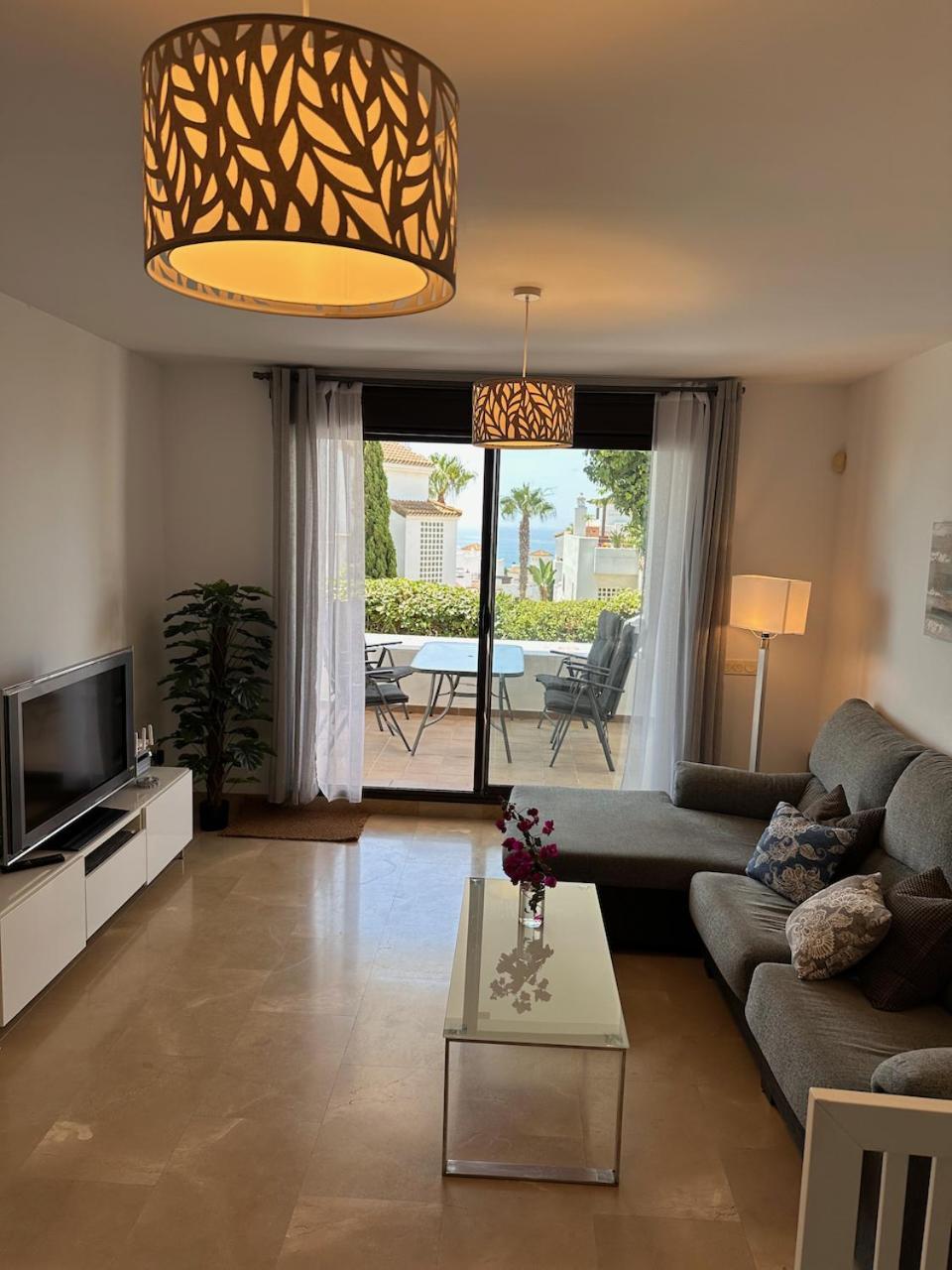 Quiet Family Apartment, 4 Pools, Close To The Beach And Golf, La Marina Alcaidesa 9 02 エクステリア 写真